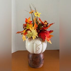 Lenox ‘Arranged for the Holidays Pumpkin’